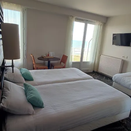 La Corniche Hotel 3*