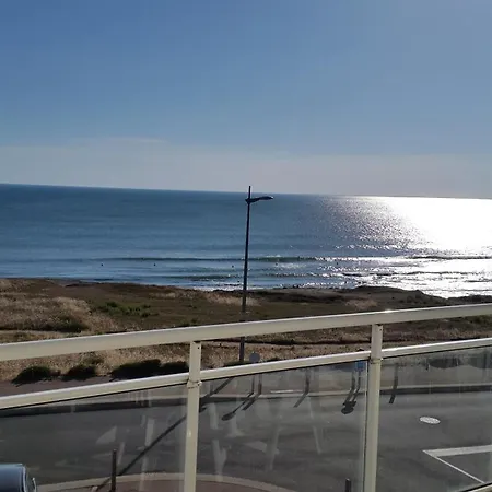 Hotel La Corniche 3*