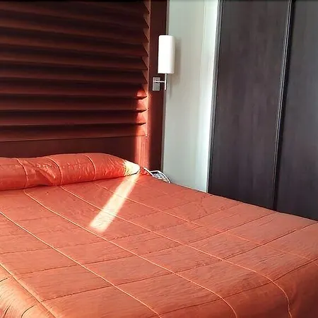 La Corniche Hotel