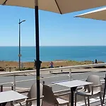 La Corniche Hotel 3*