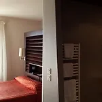 La Corniche Hotel