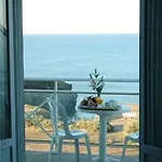 Hotel La Corniche 3*