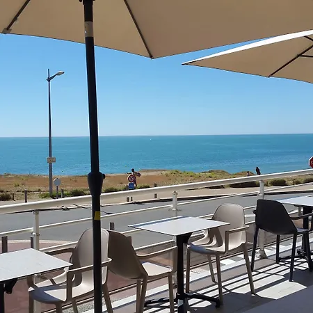 Hotel La Corniche 3*