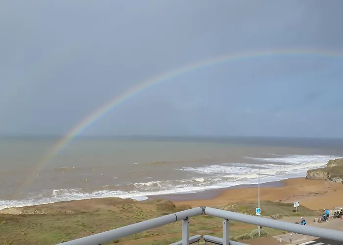 Hotel La Corniche 3*